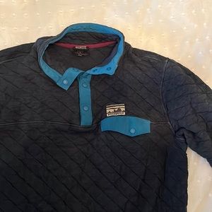 Men’s Patagonia quilted navy pullover size large